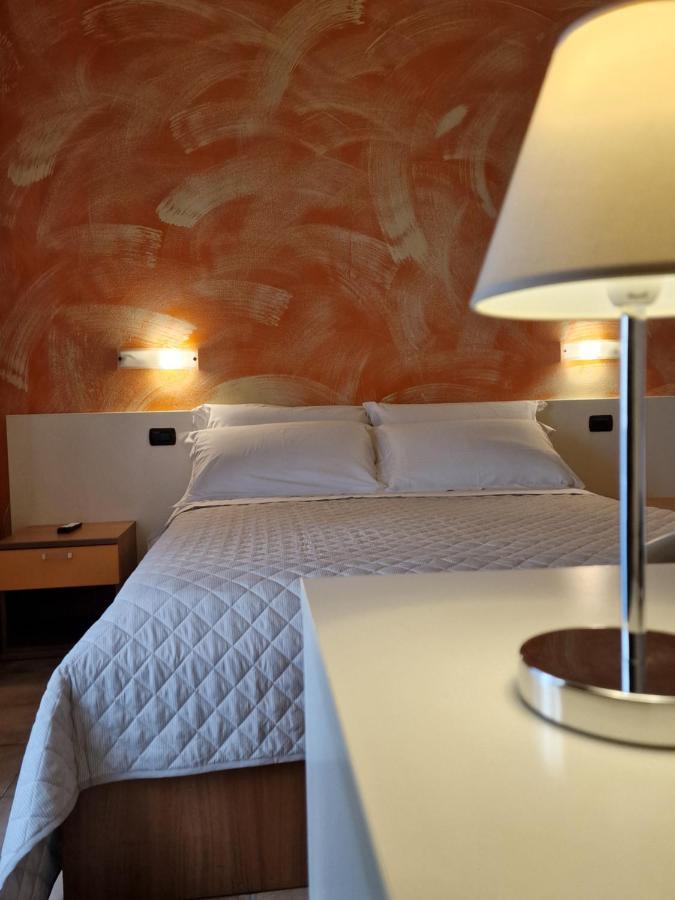 Hotel La Rocca San Marino Bagian luar foto