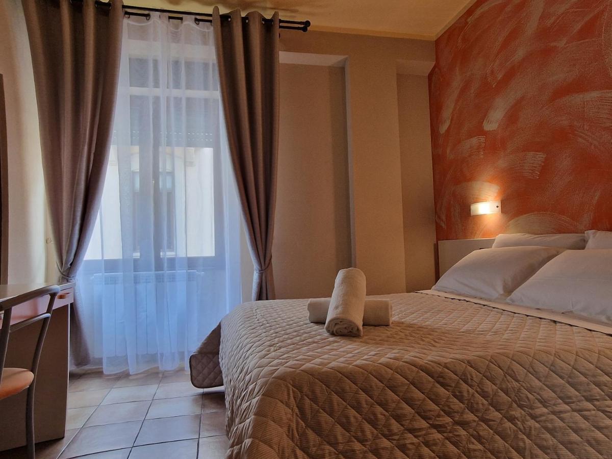 Hotel La Rocca San Marino Bagian luar foto