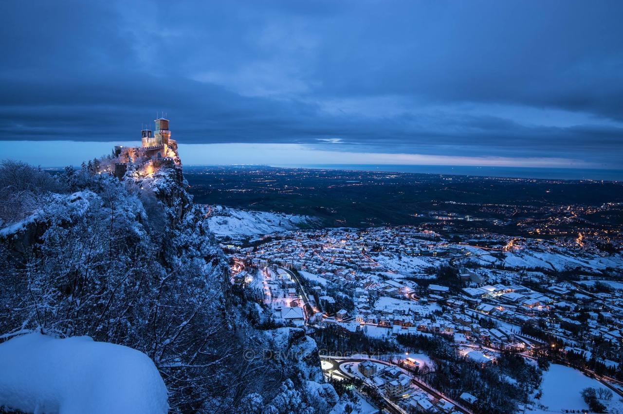 Hotel La Rocca San Marino Bagian luar foto